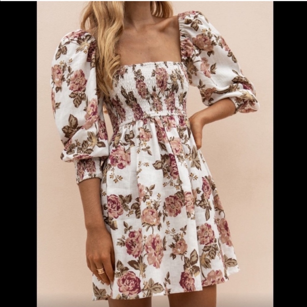 Posse linen floral dress never worn!